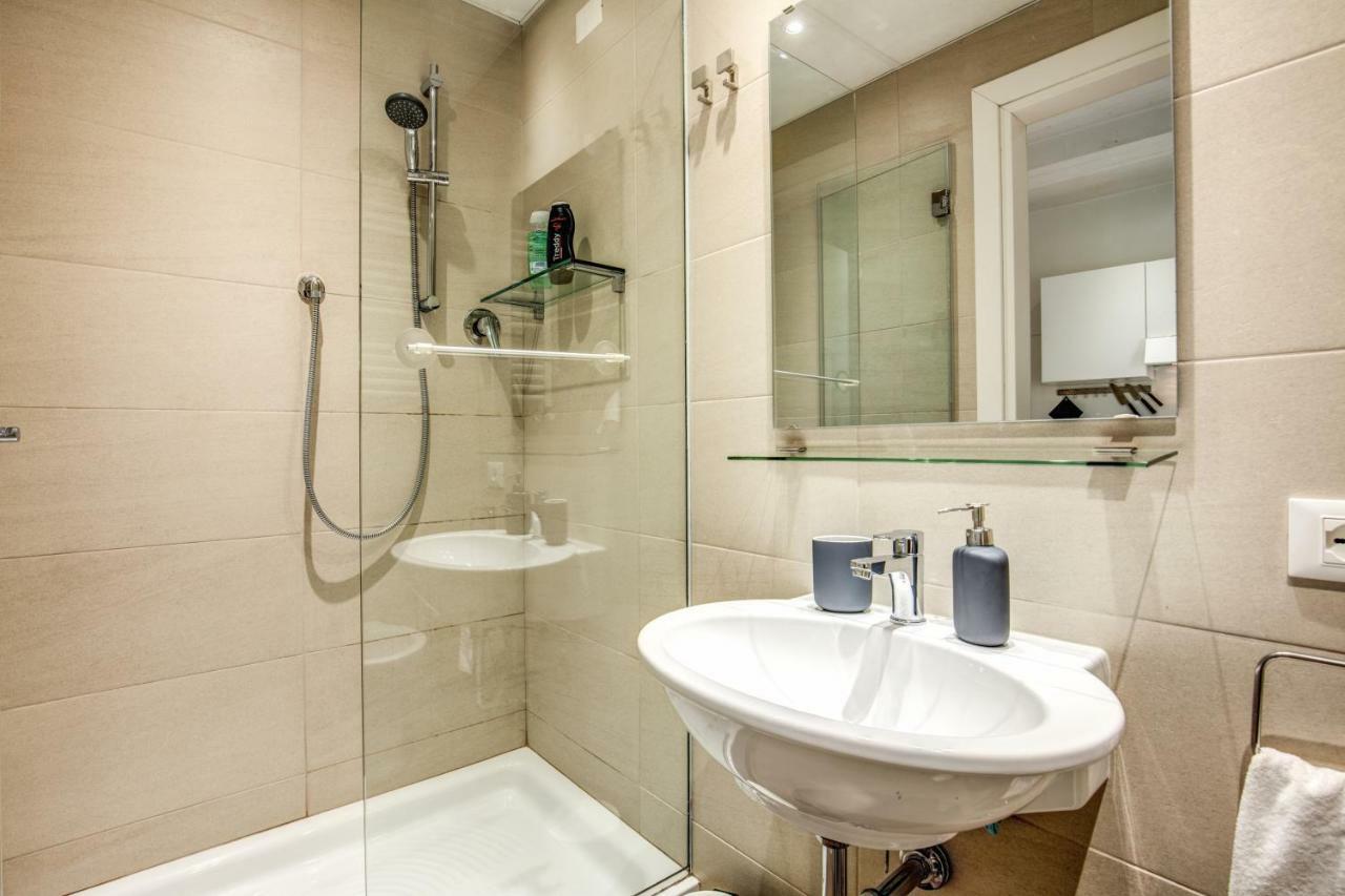 Colosseo Suite Apartment Roma Exterior foto